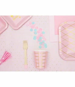 Lichtblauwe Sky Blue Confetti 15gr -FEESTBAZAAR Winkel lichtblauwe sky blue confetti 15gr 2